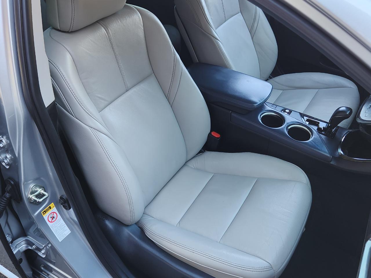 Toyota Avalon 4dr Sdn XLE Touring (Natl) 2015