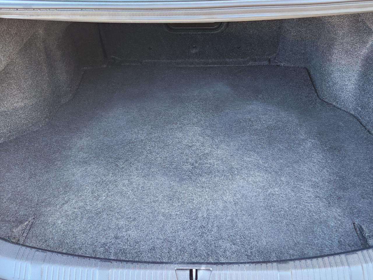 Toyota Avalon 4dr Sdn XLE Touring (Natl) 2015