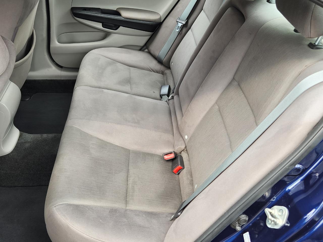 Honda Accord Sdn 4dr I4 Auto LX 2012