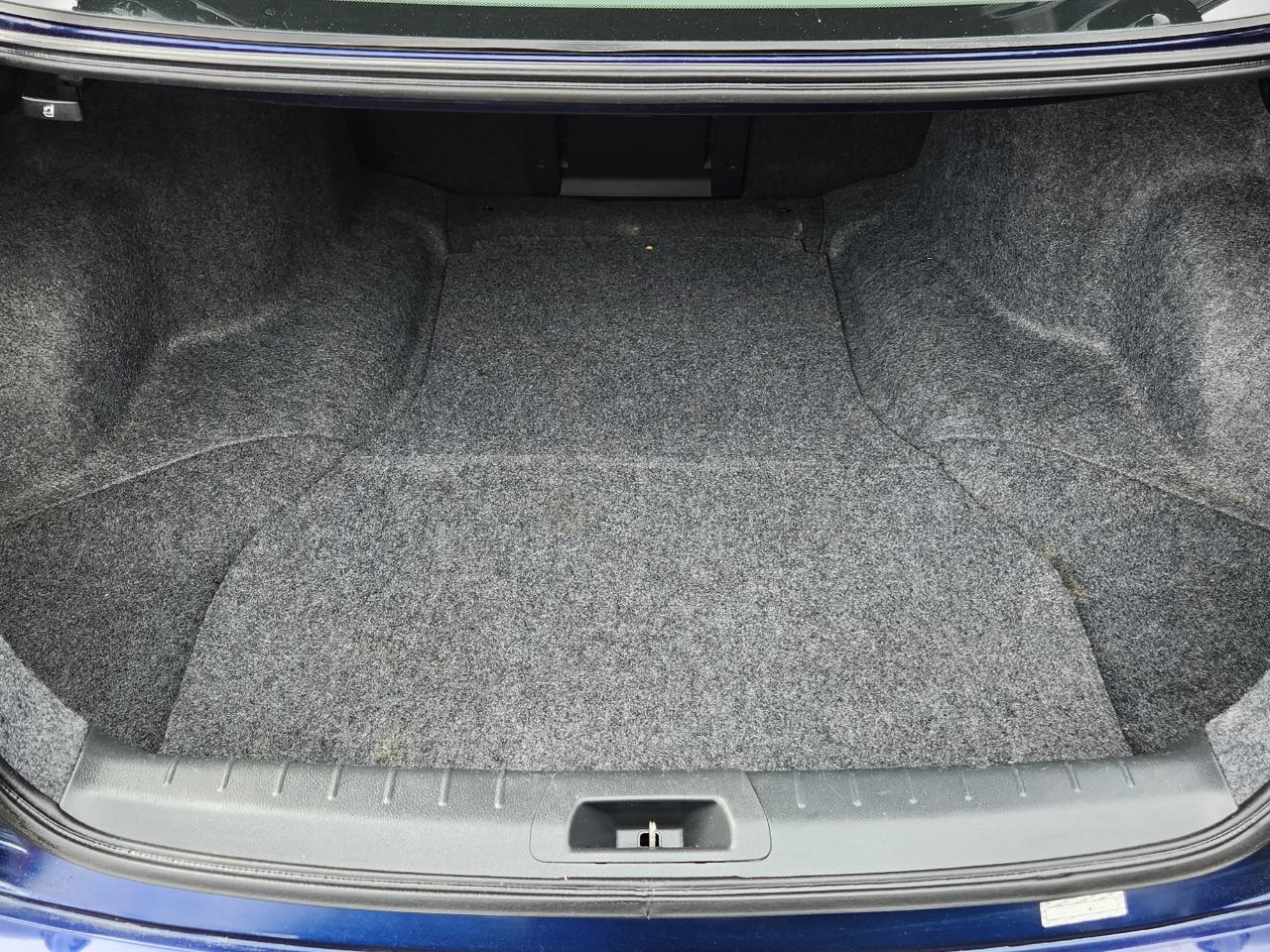 Honda Accord Sdn 4dr I4 Auto LX 2012