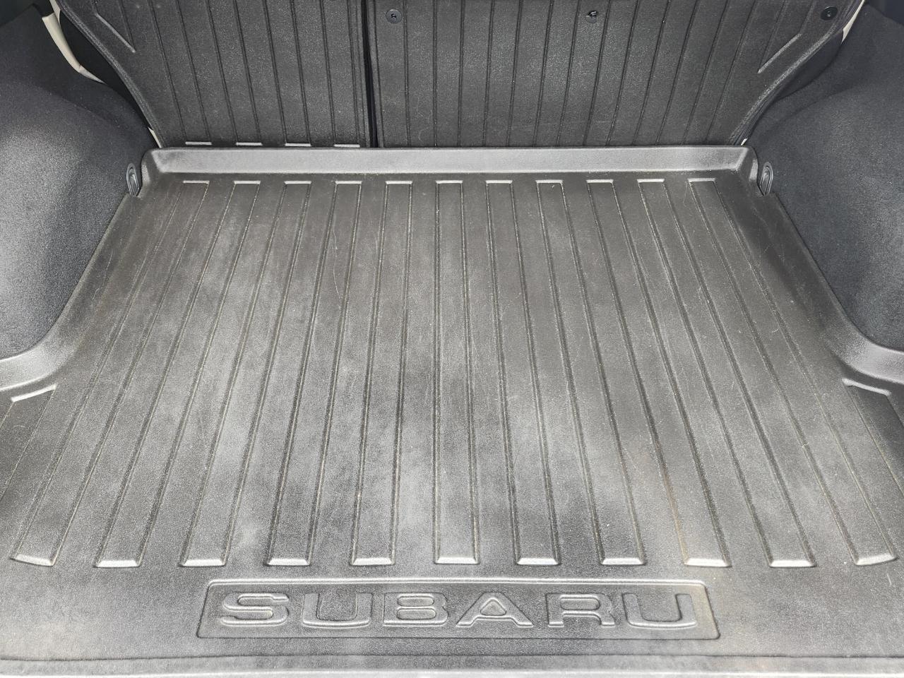 Subaru Outback 4dr Wgn H4 Auto 2.5i Premium 2013