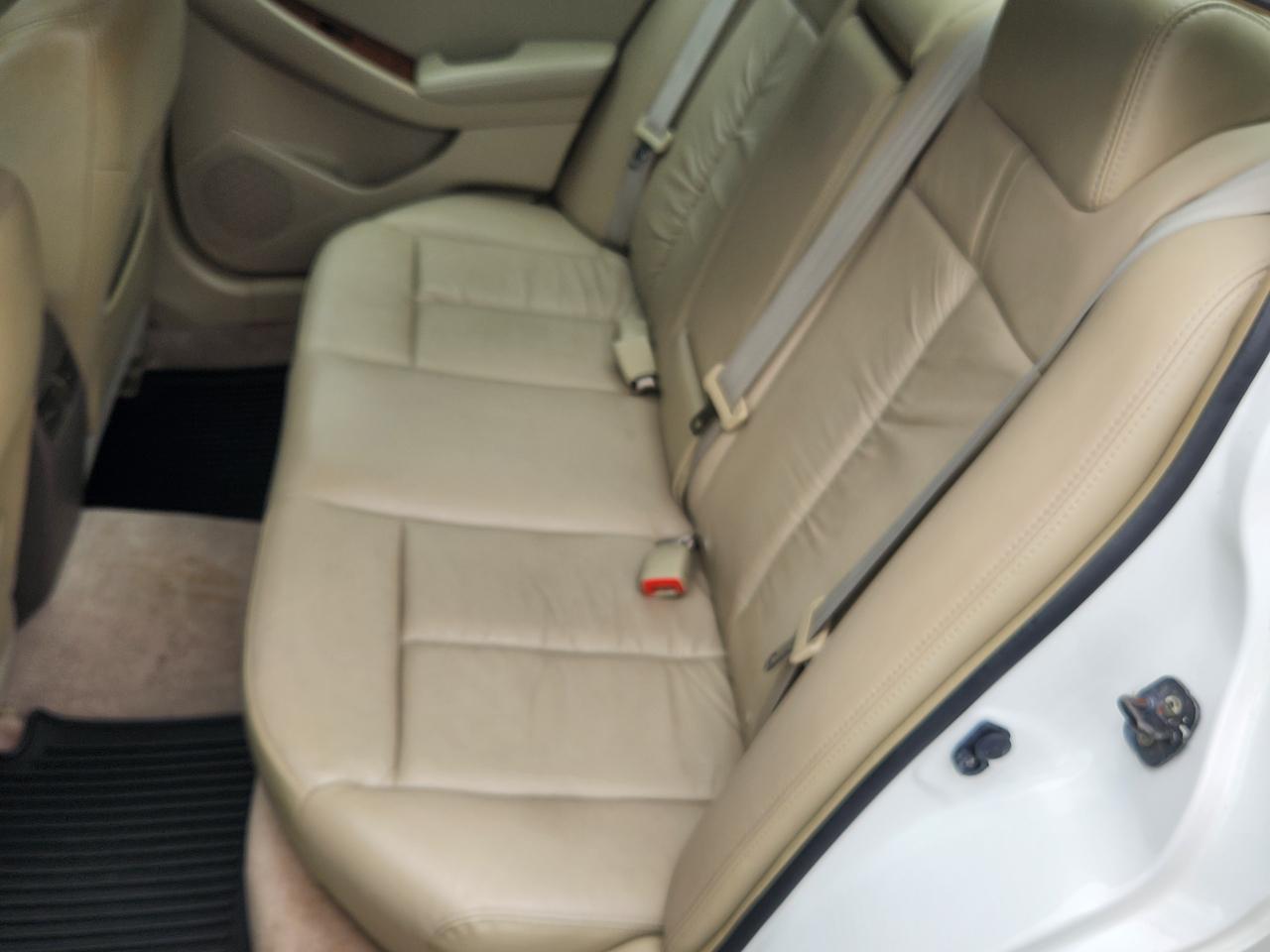 Nissan Altima 4dr Sdn V6 CVT 3.5 SL 2007