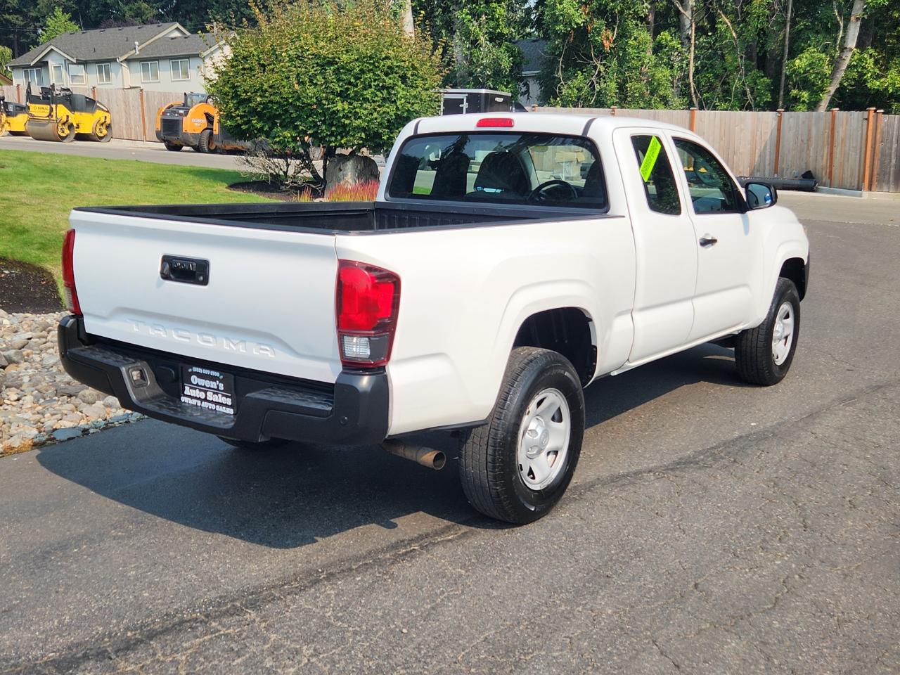 Toyota Tacoma SR Access Cab 6' Bed I4 4x2 AT (Natl) 2018