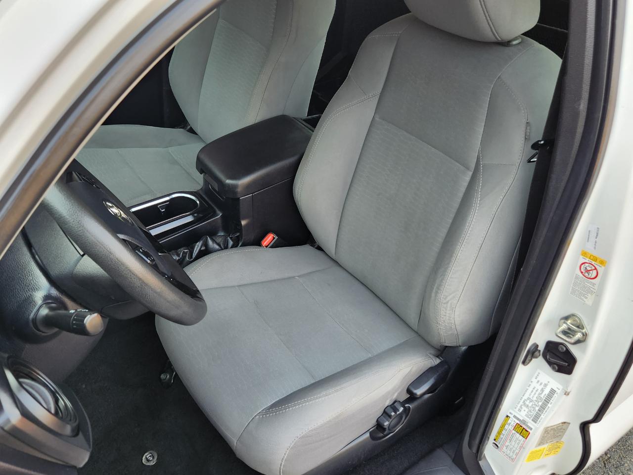 Toyota Tacoma SR Access Cab 6' Bed I4 4x2 AT (Natl) 2018
