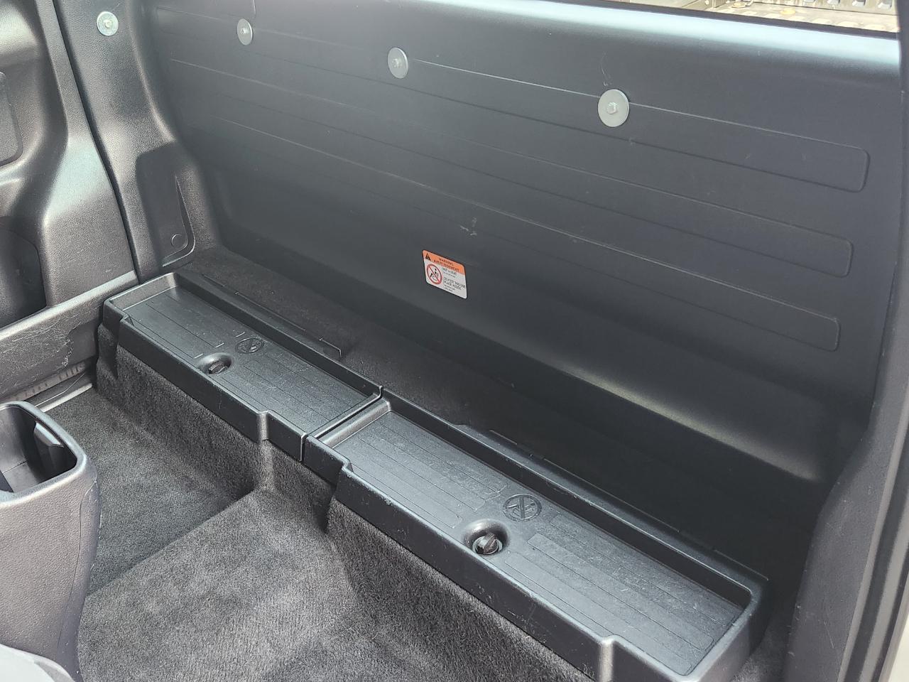 Toyota Tacoma SR Access Cab 6' Bed I4 4x2 AT (Natl) 2018