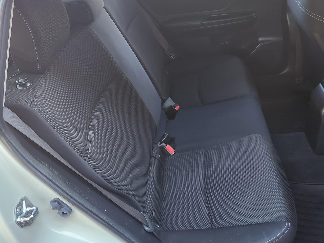 Subaru XV Crosstrek 5dr Auto 2.0i Premium 2014