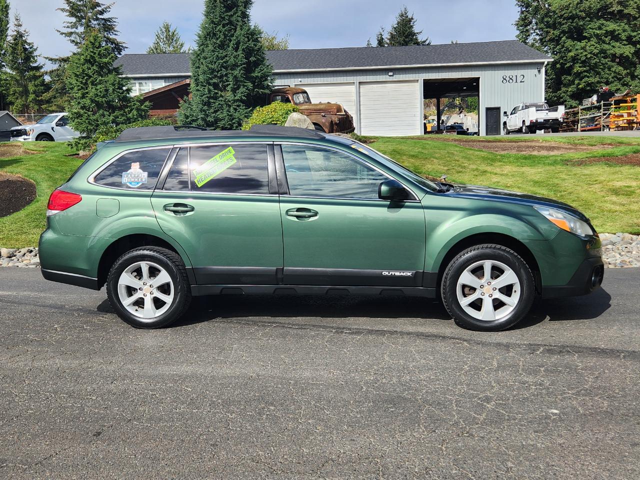 Subaru Outback 4dr Wgn H4 Auto 2.5i Premium 2014