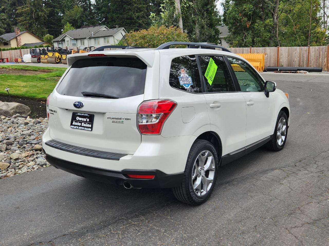 Subaru Forester 4dr CVT 2.5i Touring PZEV 2015