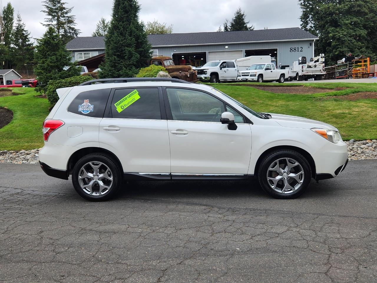 Subaru Forester 4dr CVT 2.5i Touring PZEV 2015