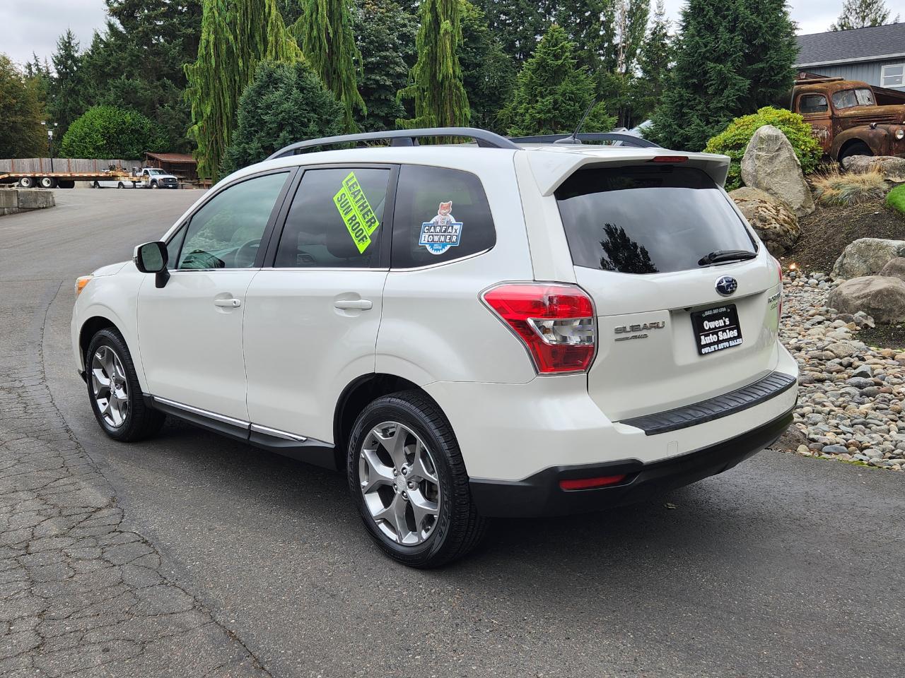 Subaru Forester 4dr CVT 2.5i Touring PZEV 2015