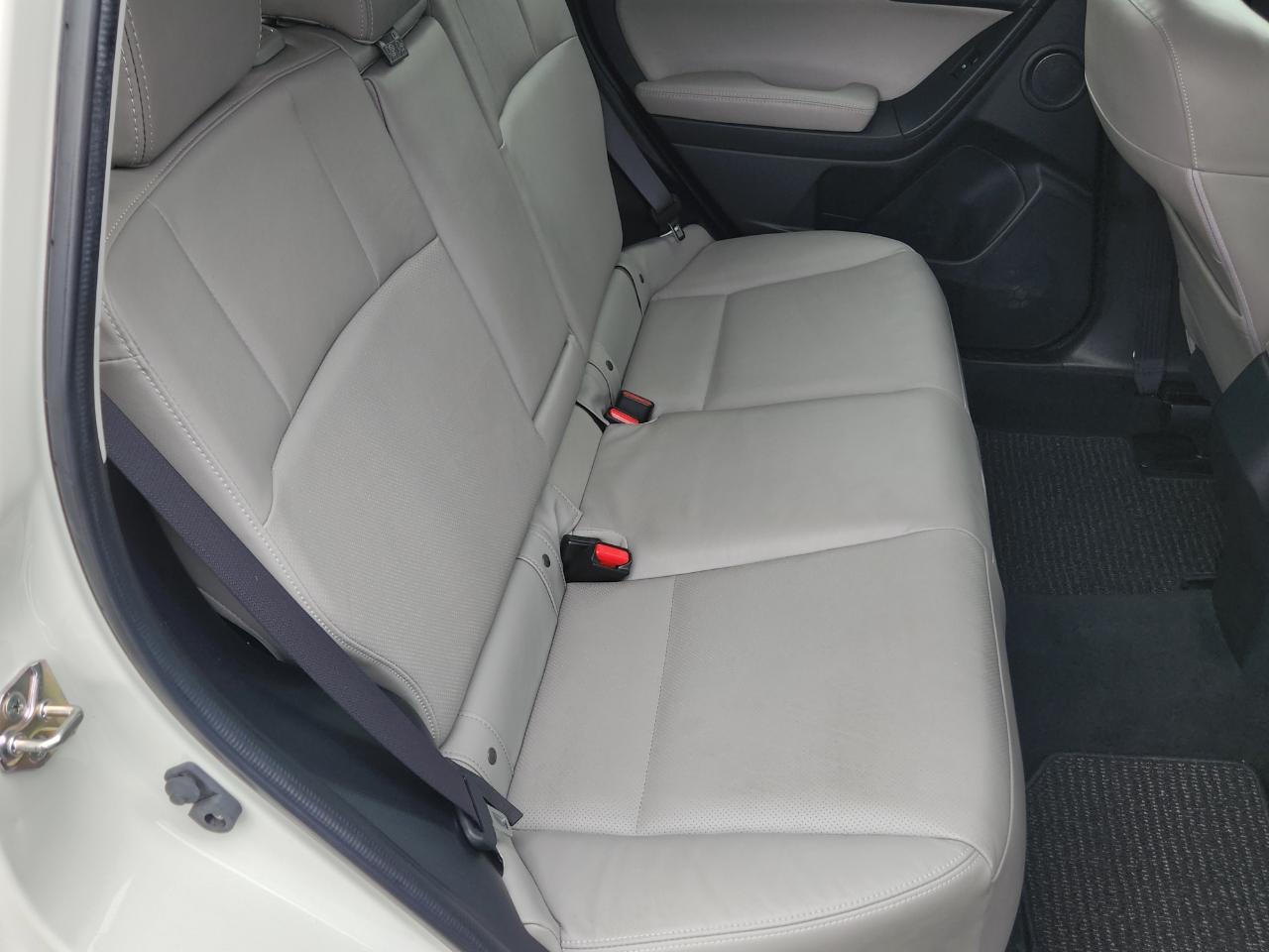 Subaru Forester 4dr CVT 2.5i Touring PZEV 2015
