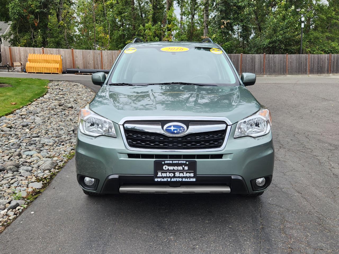 Subaru Forester 4dr CVT 2.5i Limited PZEV 2016