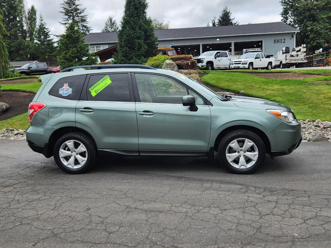 Subaru Forester 4dr CVT 2.5i Limited PZEV 2016
