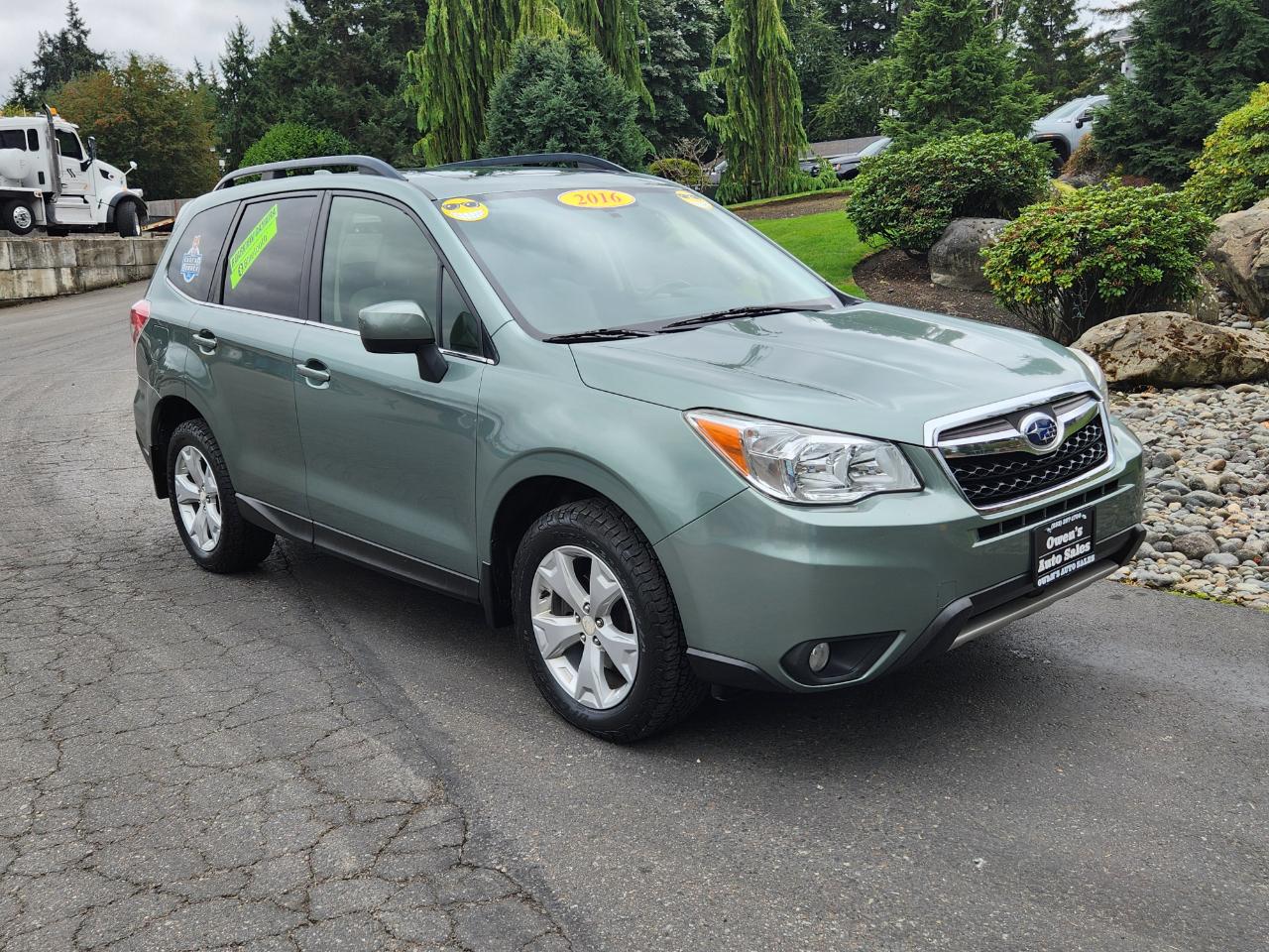 Subaru Forester 4dr CVT 2.5i Limited PZEV 2016