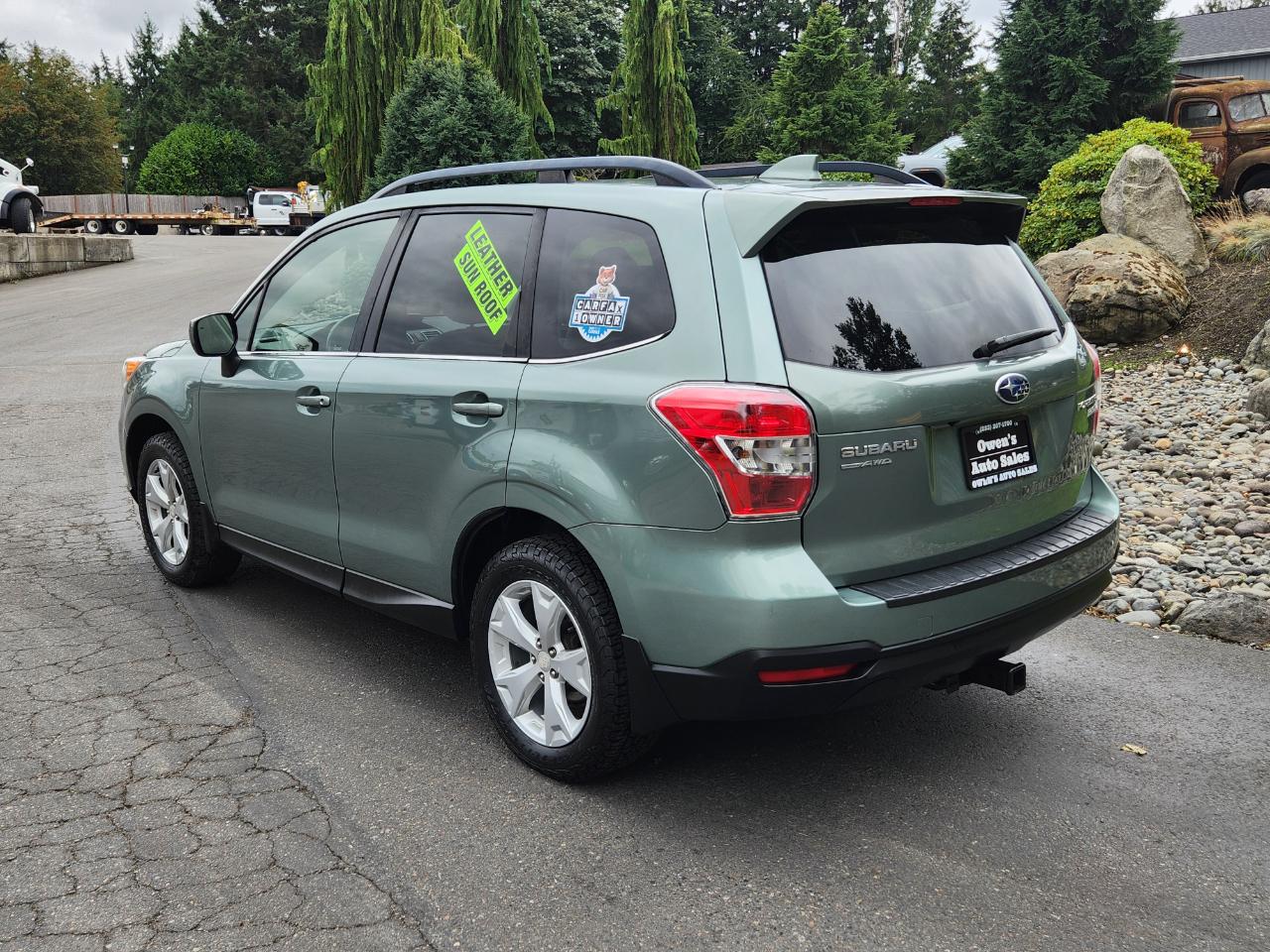 Subaru Forester 4dr CVT 2.5i Limited PZEV 2016