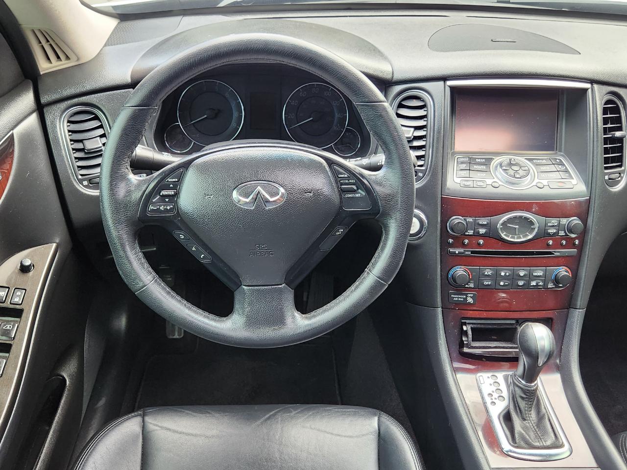 Infiniti QX50 AWD 2017