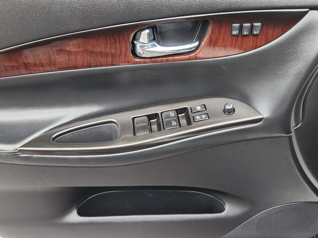 Infiniti QX50 AWD 2017