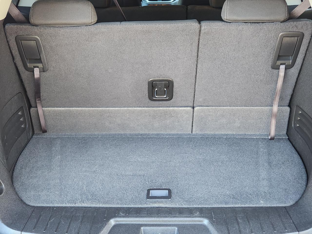Chevrolet Traverse AWD 4dr LT w/1LT 2013