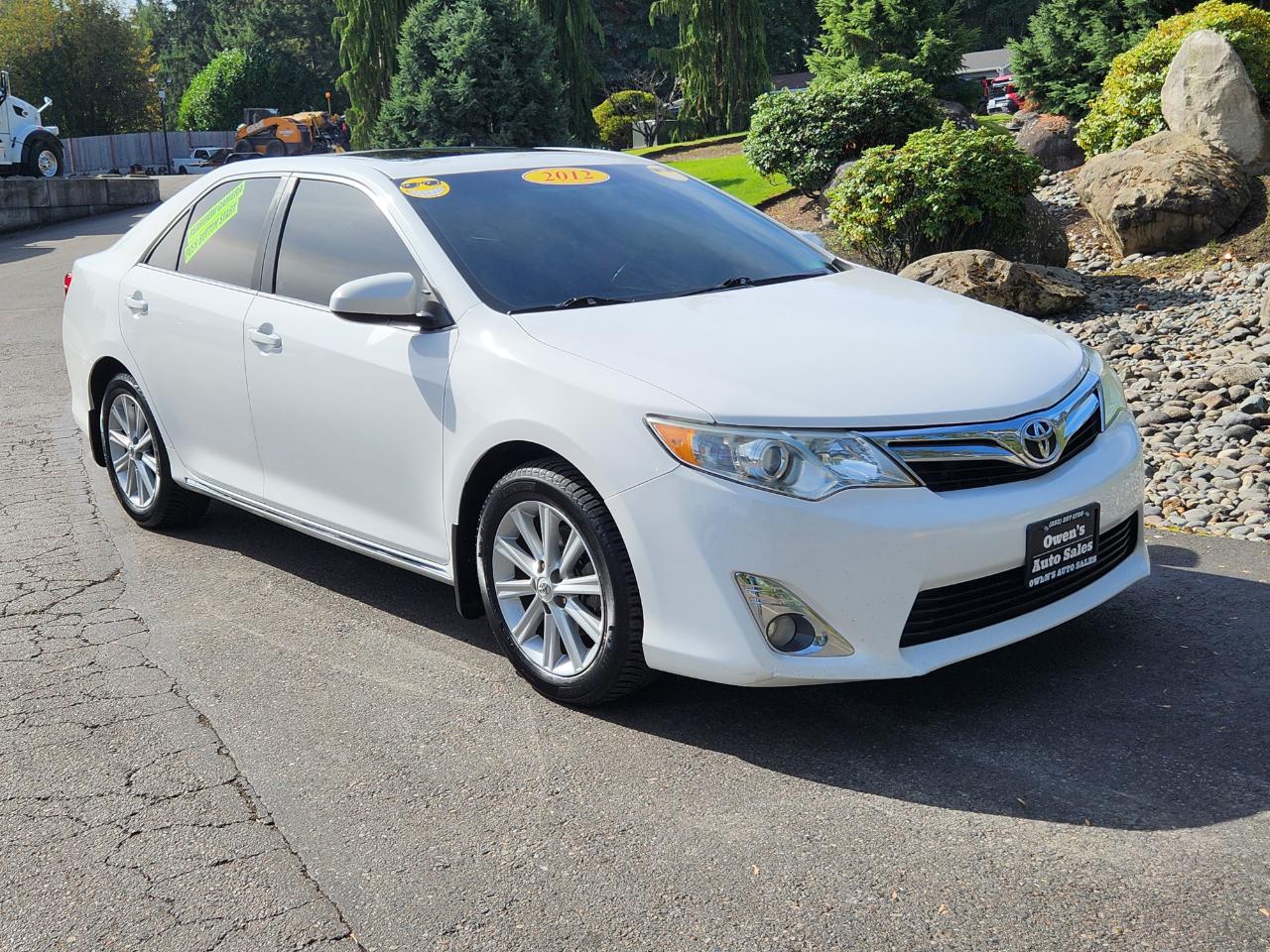 Toyota Camry 4dr Sdn I4 Auto XLE (Natl) 2012
