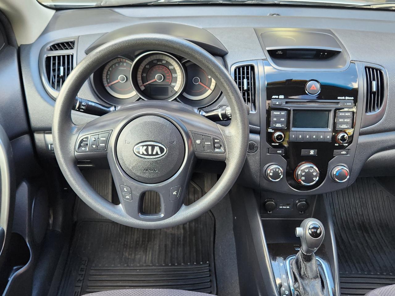 Kia Forte Koup 2dr Cpe Auto EX 2011