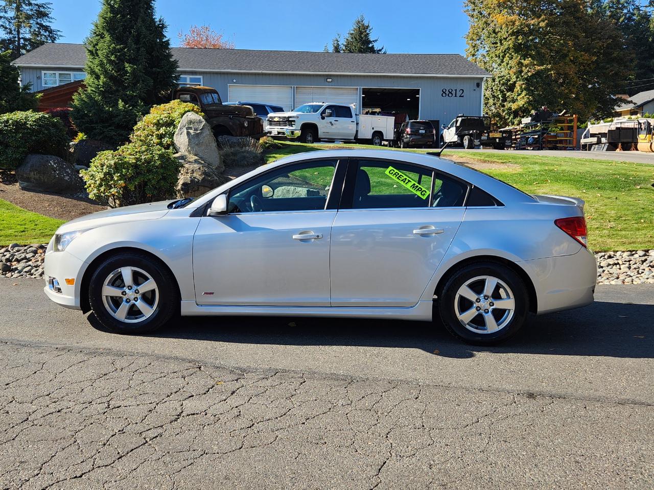Chevrolet Cruze 4dr Sdn Auto 1LT 2013