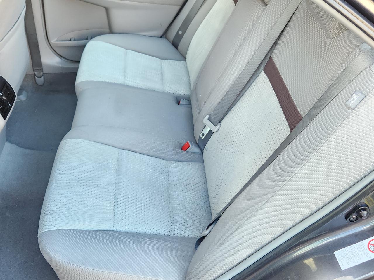 Toyota Camry 4dr Sdn I4 Auto XLE (Natl) 2012