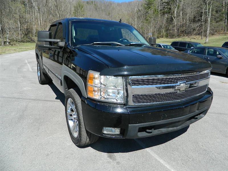 2007 Chevrolet Silverado 1500 LTZ Crew Cab 4WD