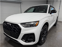 2022 Audi SQ5 