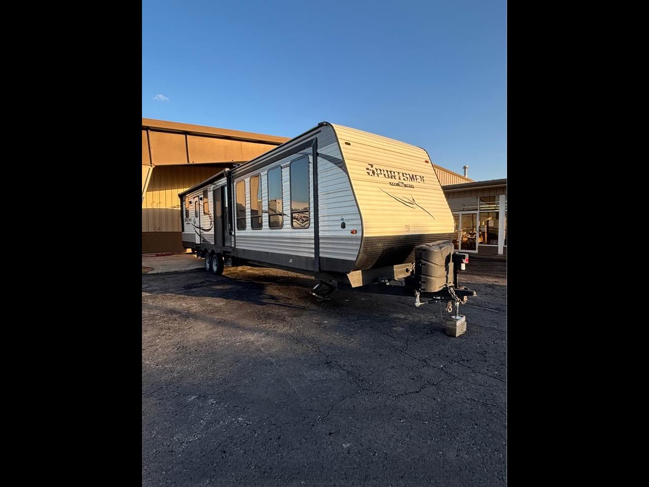 2018 K-Z Sportsmen 364BH (Rebuilt Title)