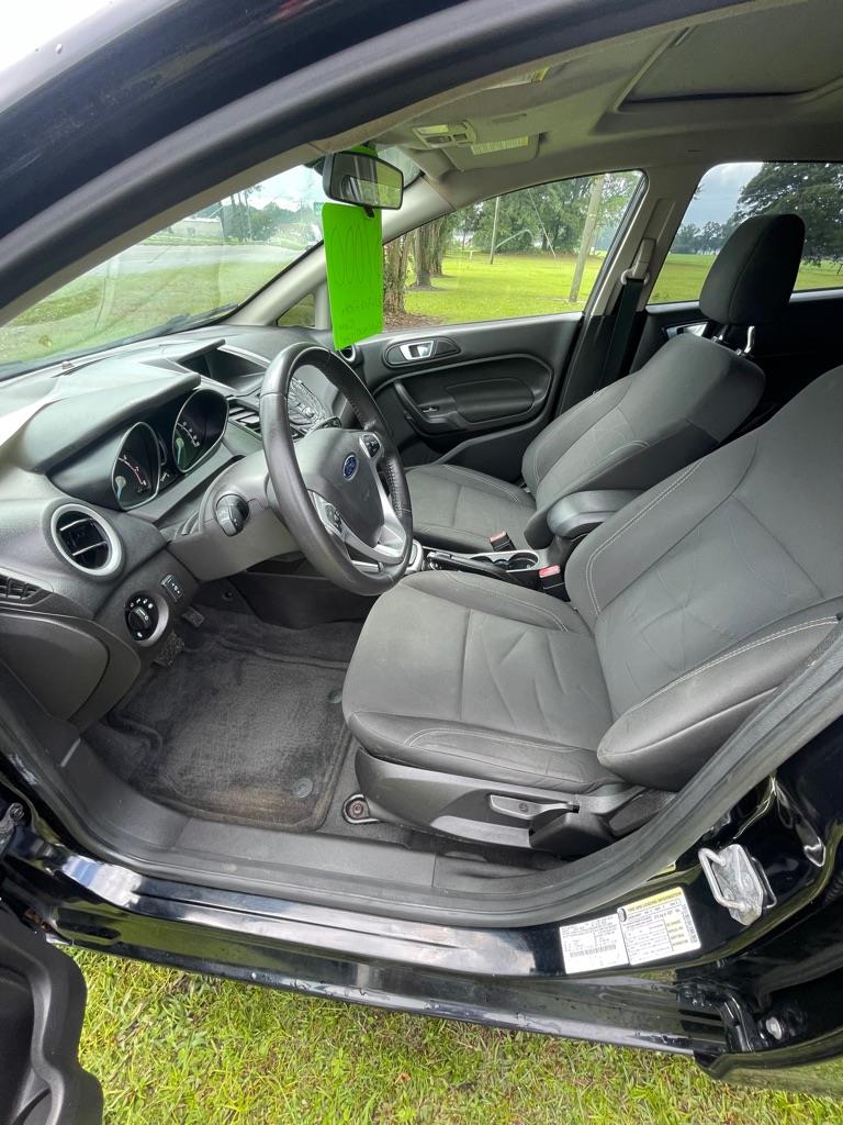 Ford Fiesta SE Hatchback 2016