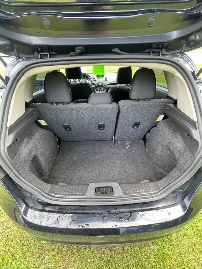 Ford Fiesta SE Hatchback 2016