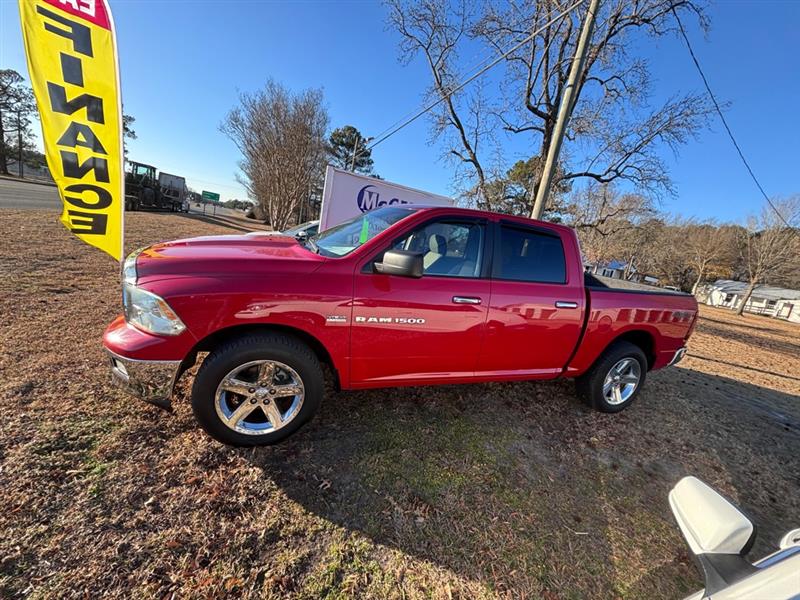 2012 RAM 1500 SLT Crew Cab 4WD