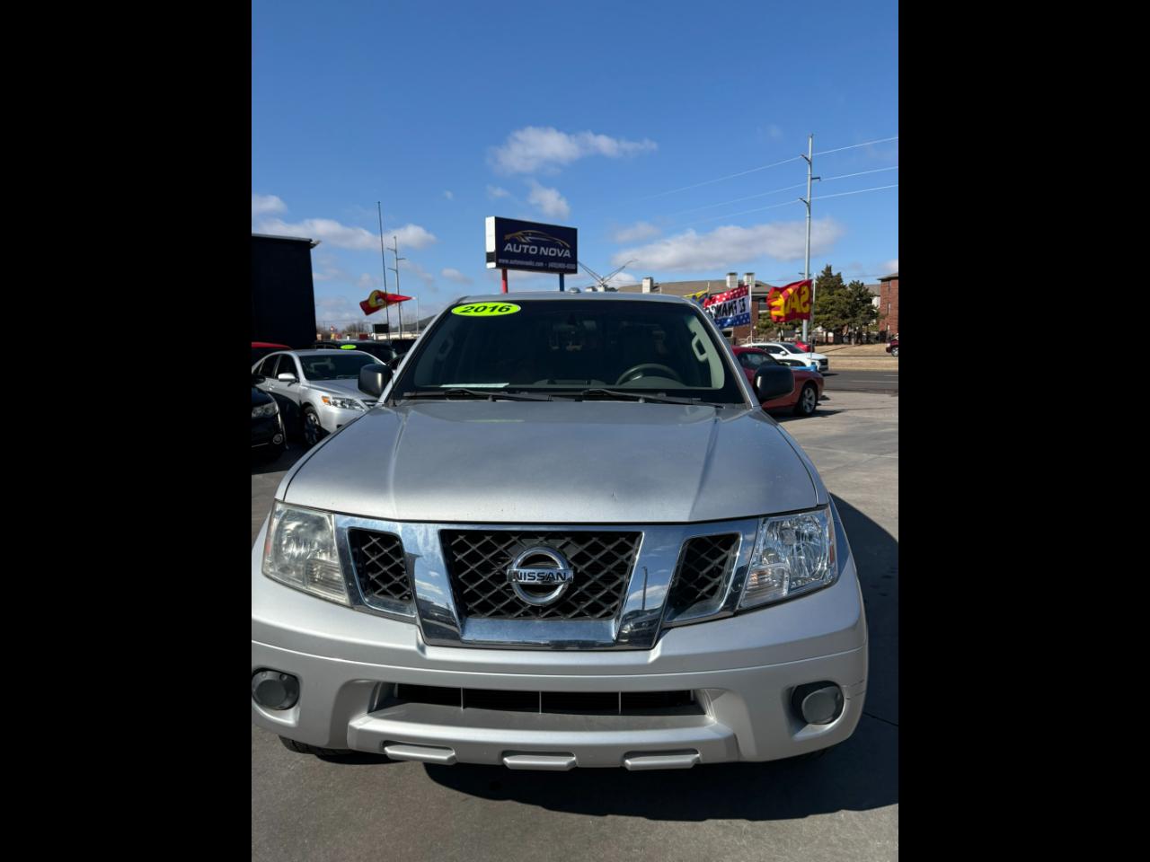 Nissan Frontier 2WD Crew Cab SWB Auto SV 2016