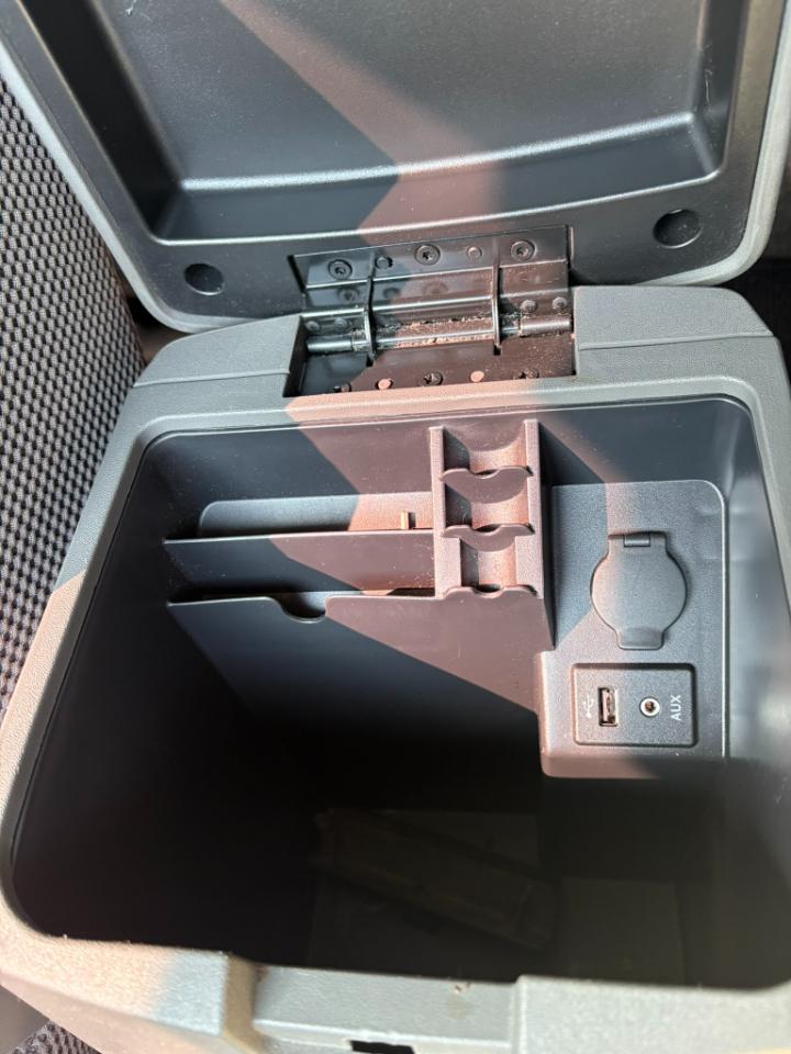 Nissan Frontier 2WD Crew Cab SWB Auto SV 2016