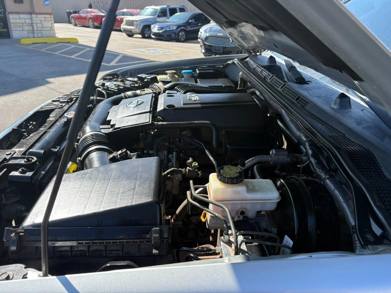 Nissan Frontier 2WD Crew Cab SWB Auto SV 2016