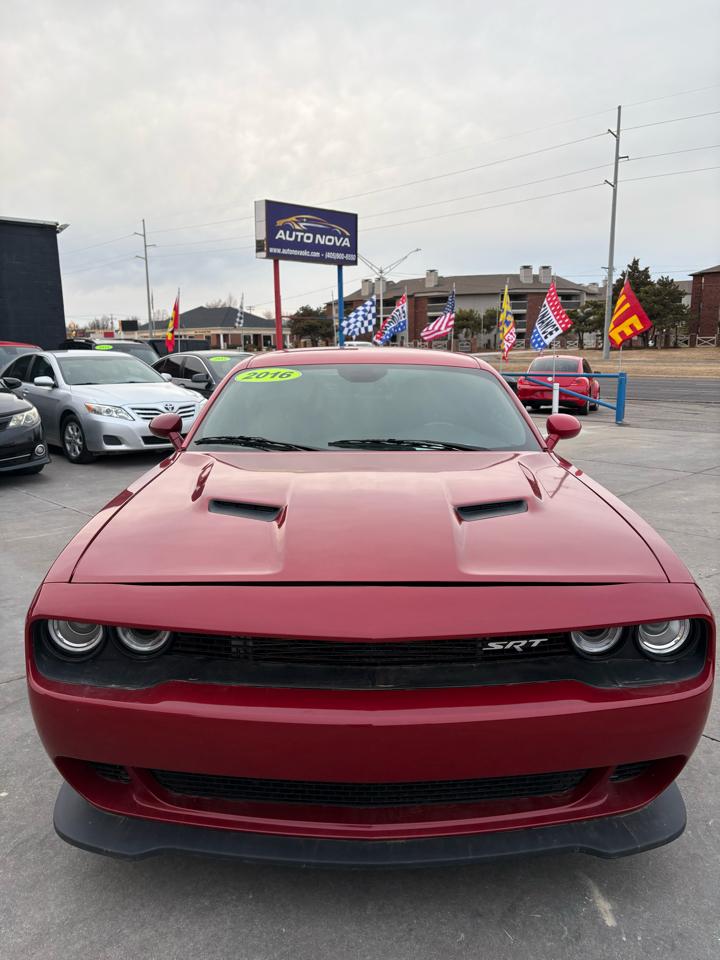 Dodge Challenger 2dr Cpe SXT 2016