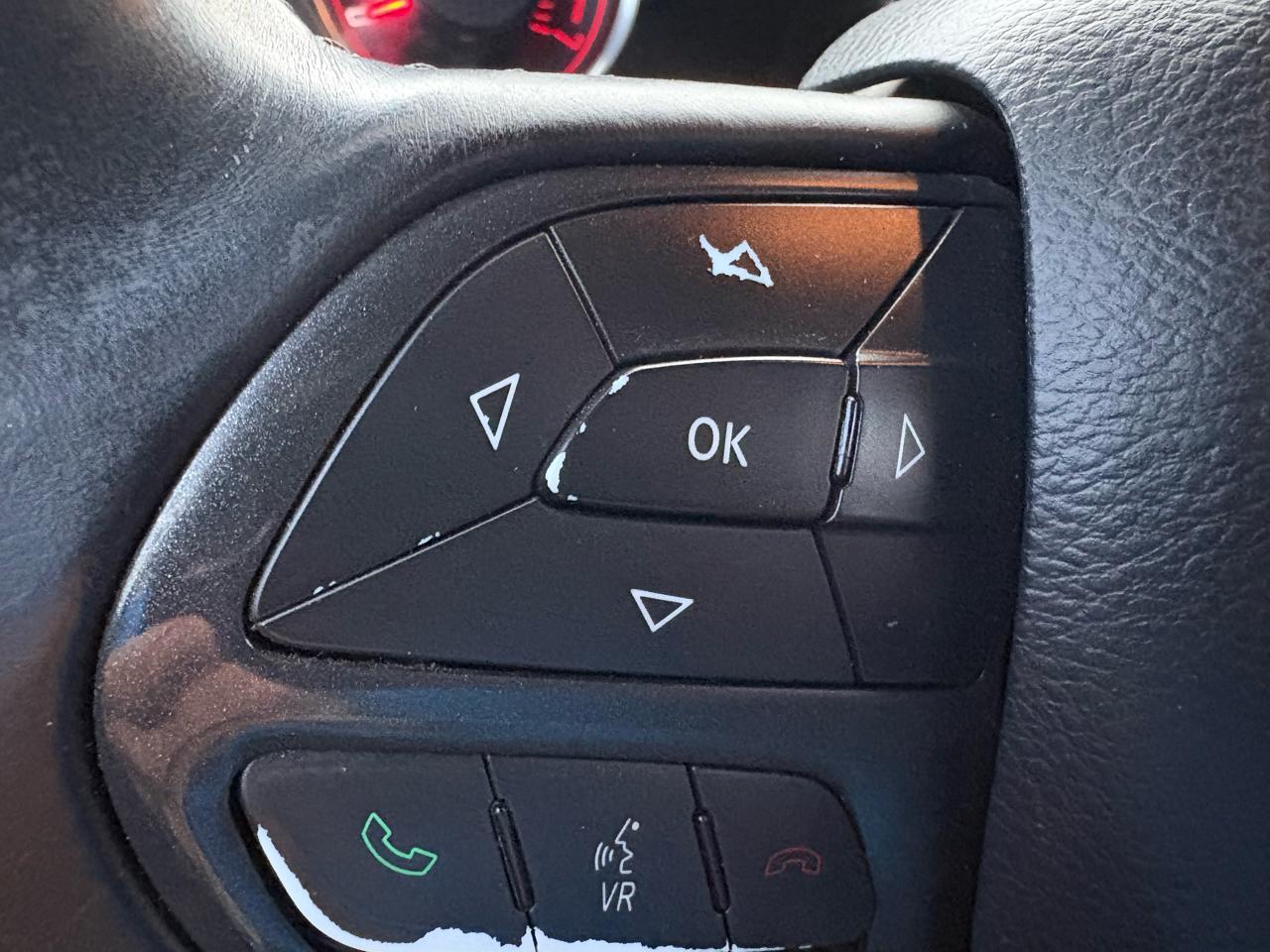 Dodge Challenger 2dr Cpe SXT 2016