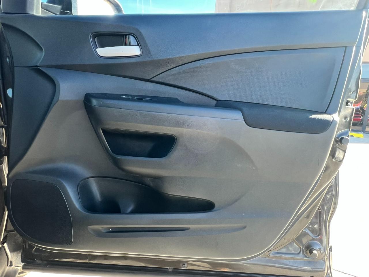 Honda CR-V 2WD 5dr LX 2015