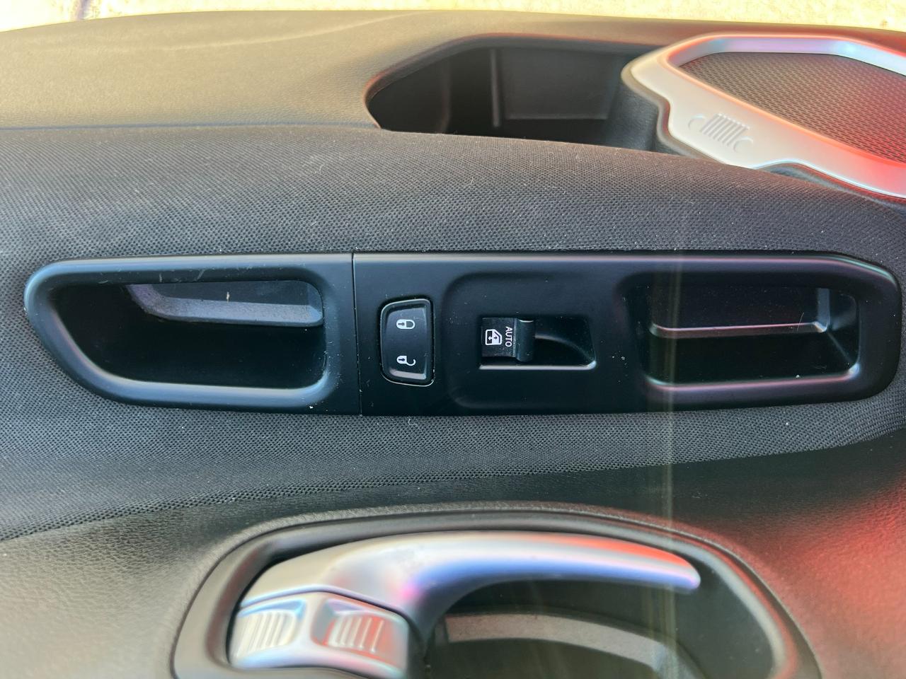 Jeep Renegade Sport FWD *Ltd Avail* 2021