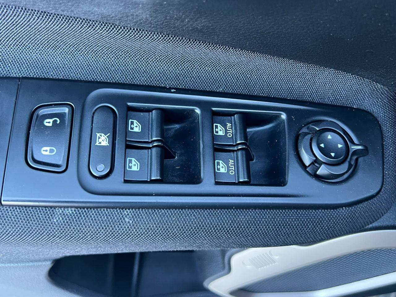 Jeep Renegade 4WD 4dr Latitude 2016