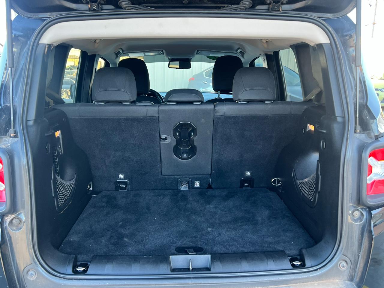 Jeep Renegade 4WD 4dr Latitude 2016