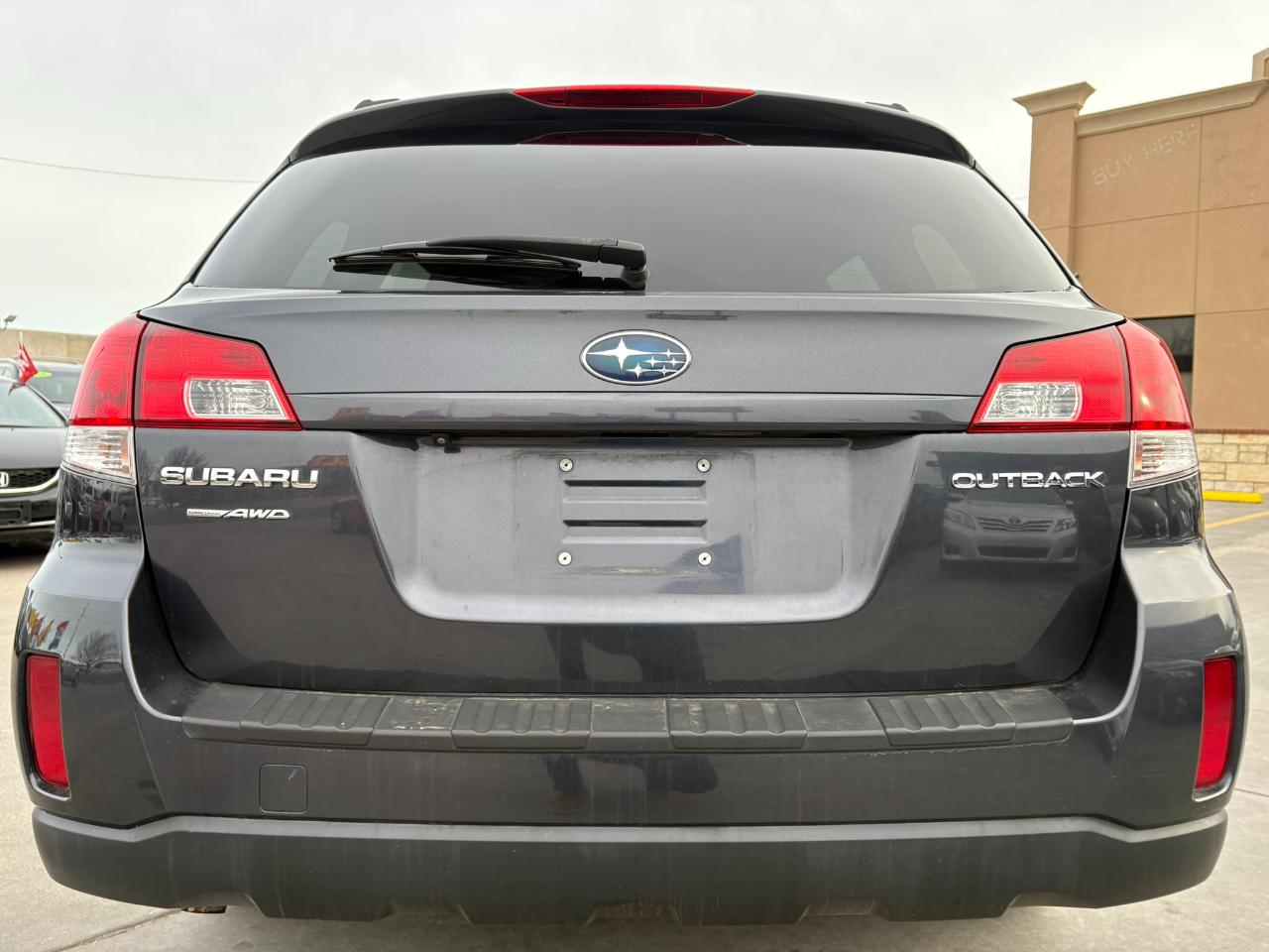 Subaru Outback 4dr Wgn H4 Auto 2.5i Limited Pwr Moon/Nav 2011