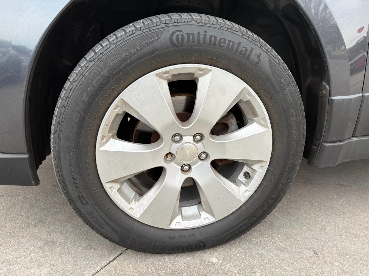 Subaru Outback 4dr Wgn H4 Auto 2.5i Limited Pwr Moon/Nav 2011