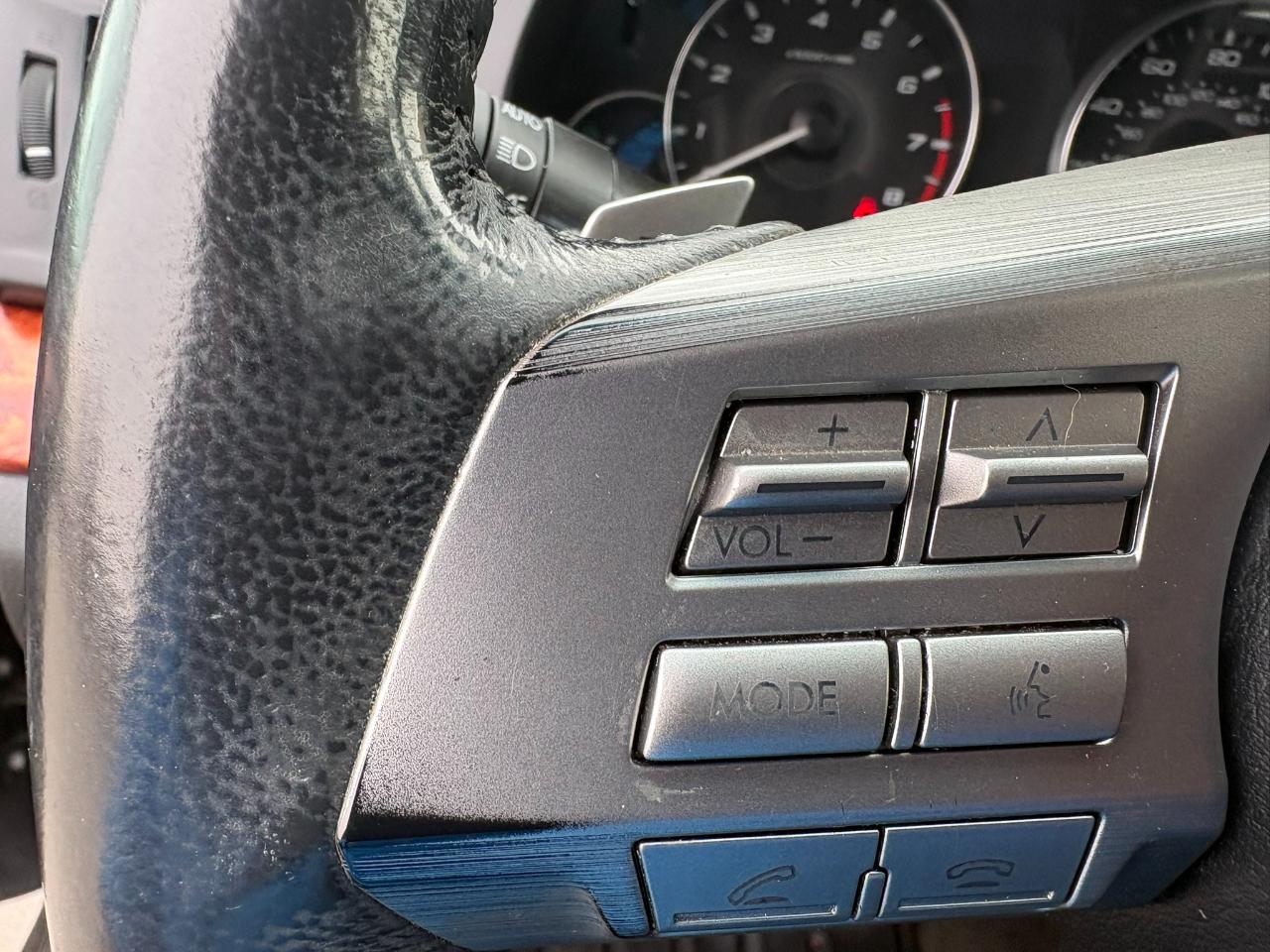 Subaru Outback 4dr Wgn H4 Auto 2.5i Limited Pwr Moon/Nav 2011