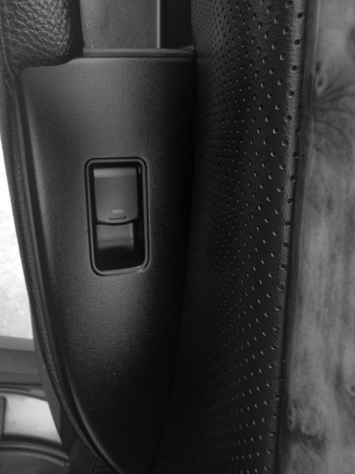 Subaru Outback 4dr Wgn H4 Auto 2.5i Limited Pwr Moon/Nav 2011