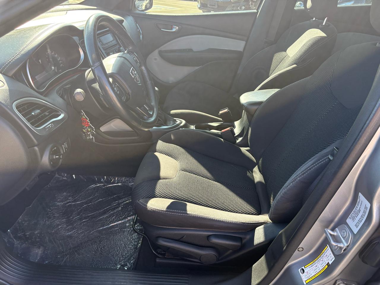 Dodge Dart 4dr Sdn SXT 2014