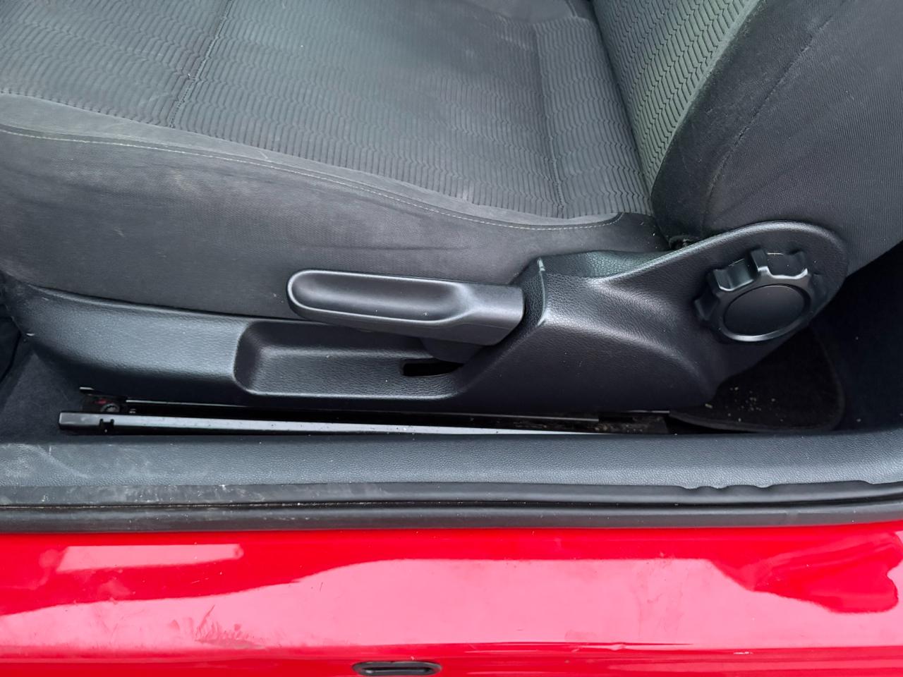 Volkswagen Beetle  2014