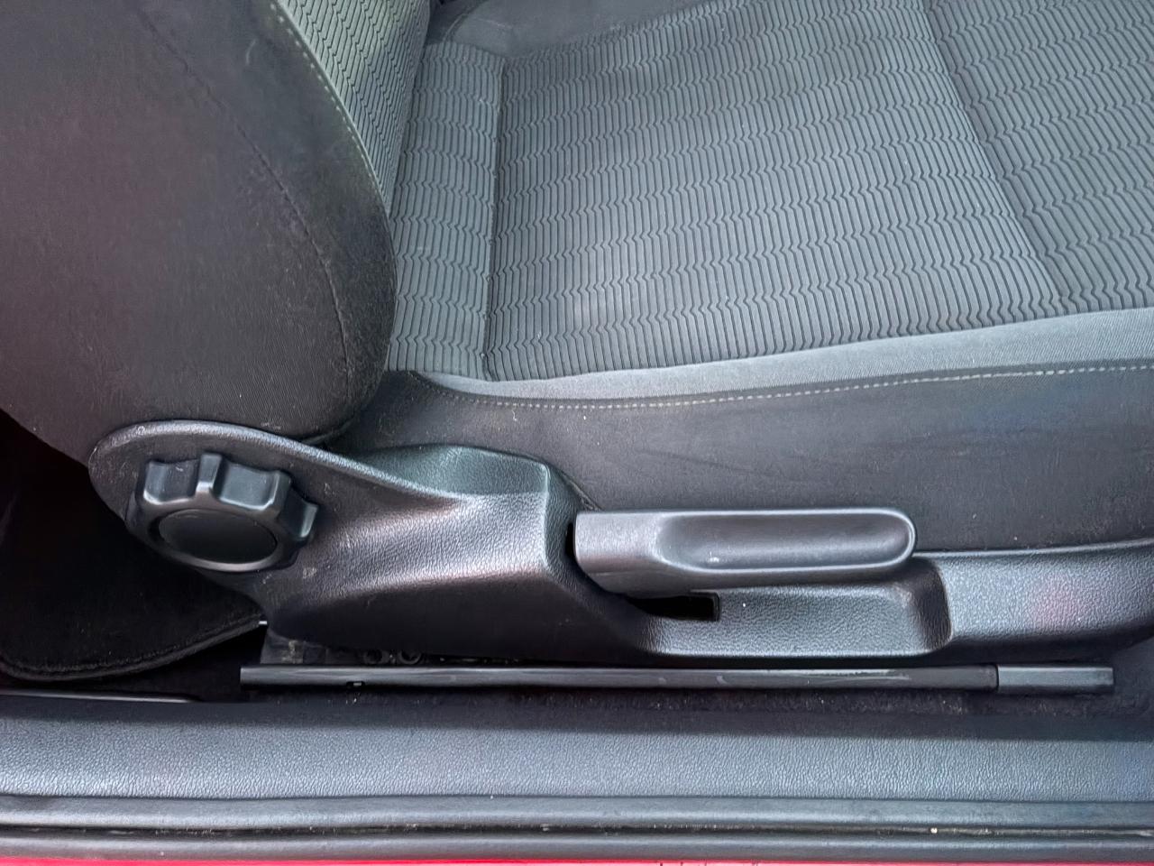 Volkswagen Beetle  2014