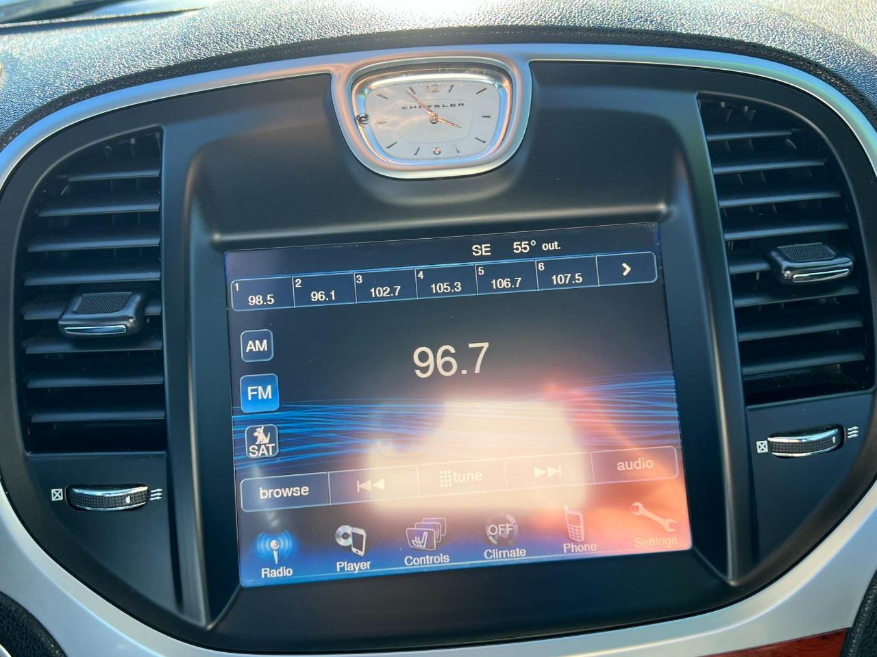 Chrysler 300 4dr Sdn RWD 2014