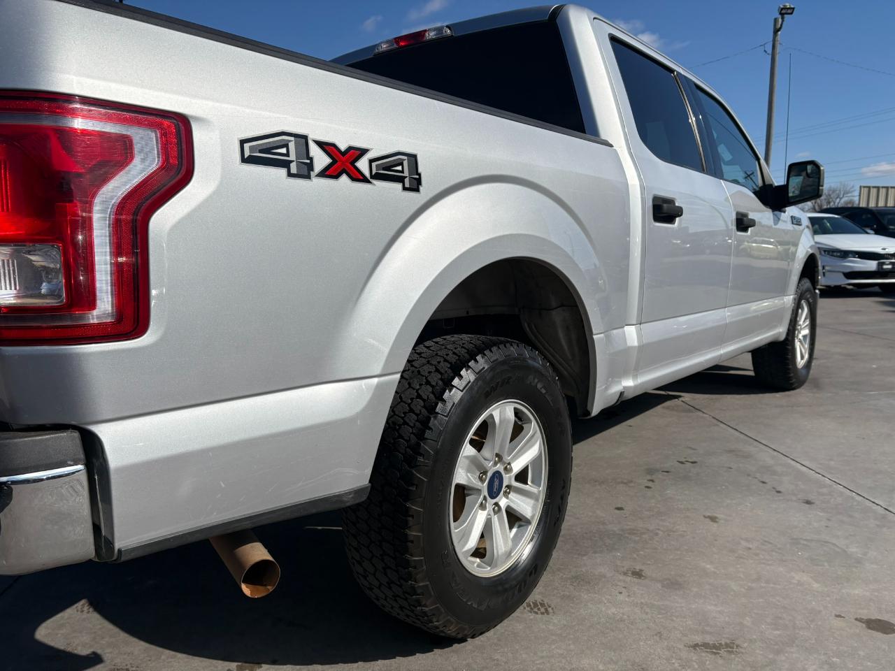 Ford F-150 Lariat 4WD SuperCrew 6.5' Box 2017